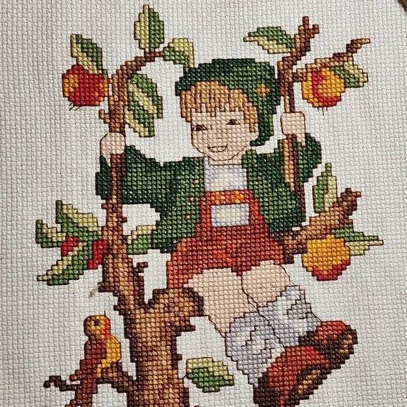 Vintage Hummel Needlepoint "Hummel-The Apple Tree", Boy Sitting in an Apple Tree - Picture 2 of 7
